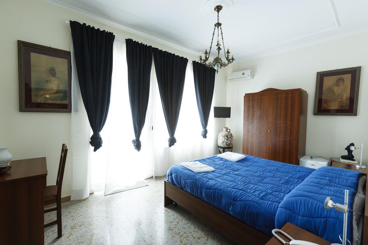Villa Emilia ปอซซุออลี ภายนอก รูปภาพ