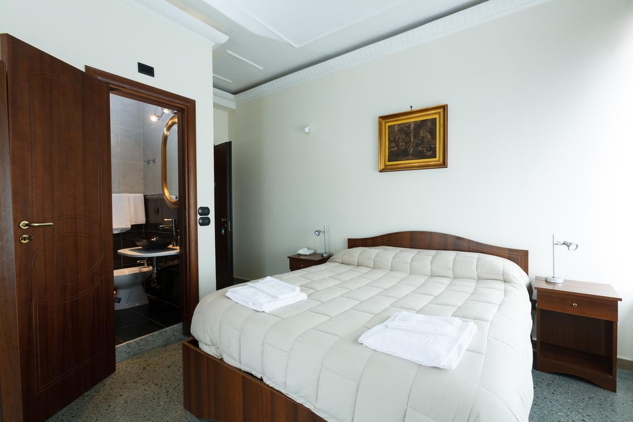 Villa Emilia ปอซซุออลี ภายนอก รูปภาพ